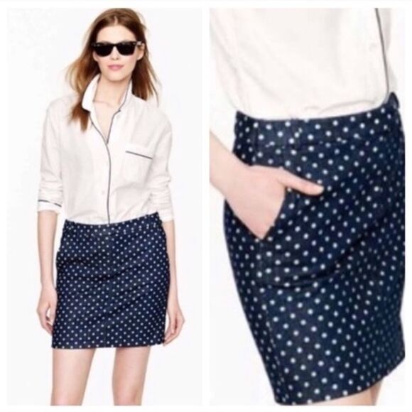 J. Crew Postcard Mini Skirt in Indigo Dot Polka Dot Denim Size 2 - Picture 1 of 3